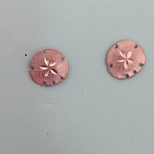 Vintage Sand Dollar Earrings – Gold-Tone Beach Jewelry, Coastal Nautical Studs